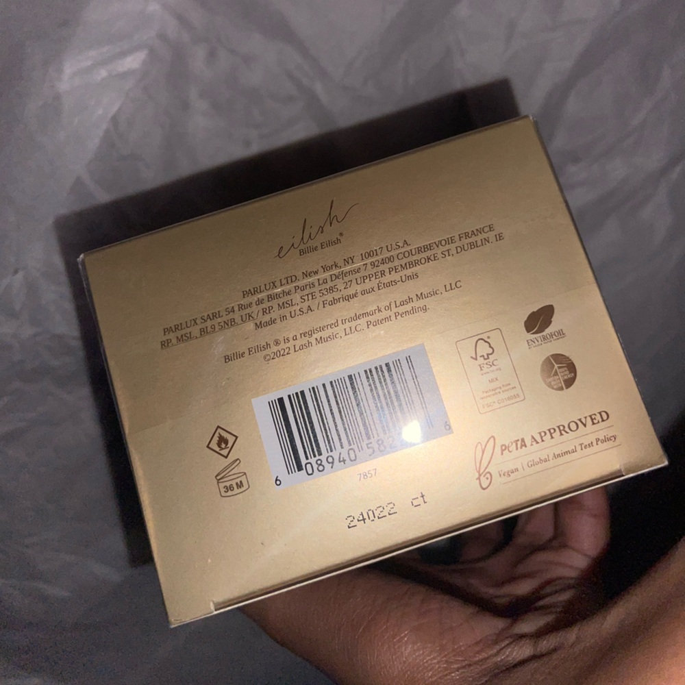Billie Eilish Perfume - Picture 3 of 9